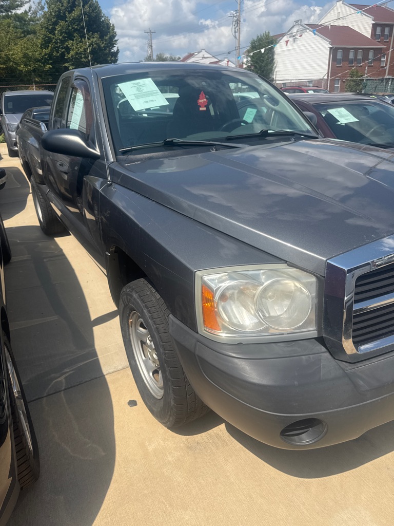 Photo 10 of this CHRYSLER SEBRING