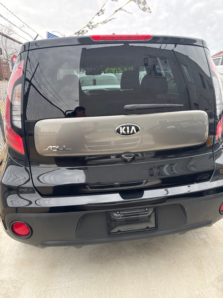 Photo 5 of this KIA SOUL
