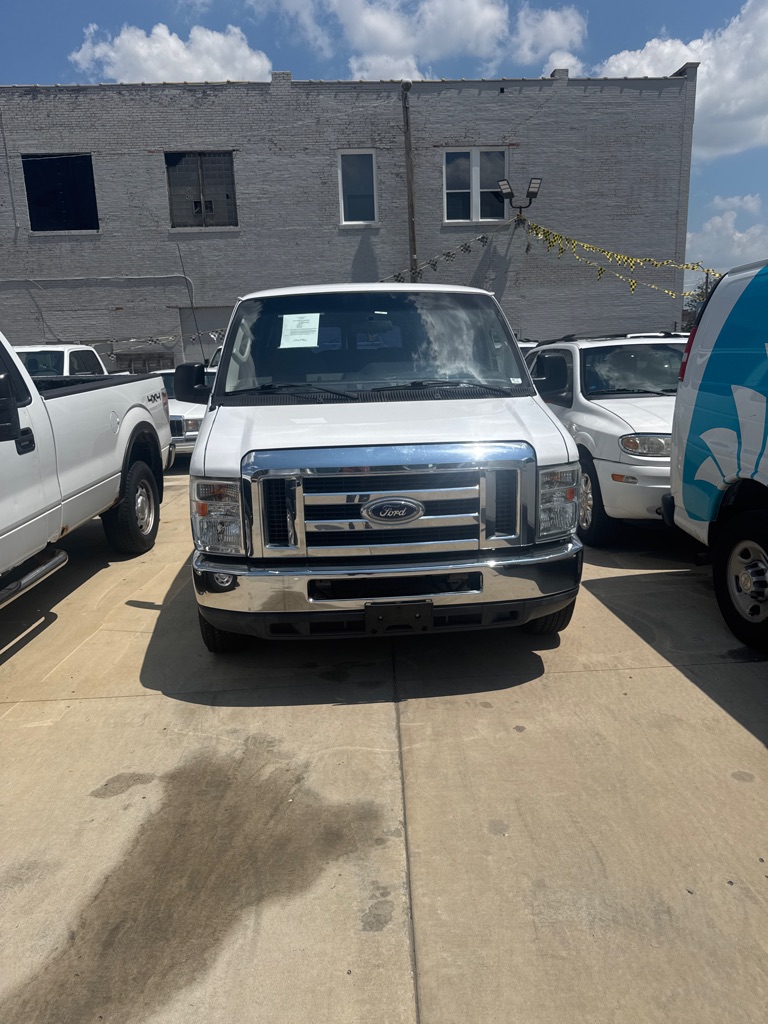 2011 FORD ECONOLINE
