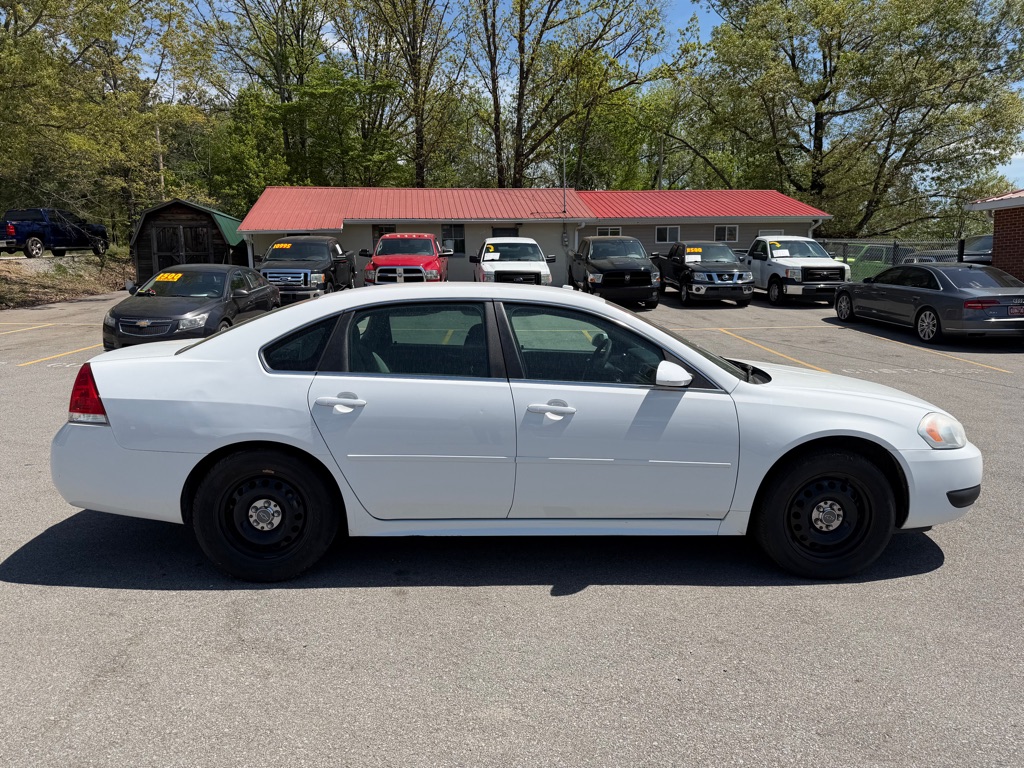 Photo 4 of this CHEVROLET IMPALA