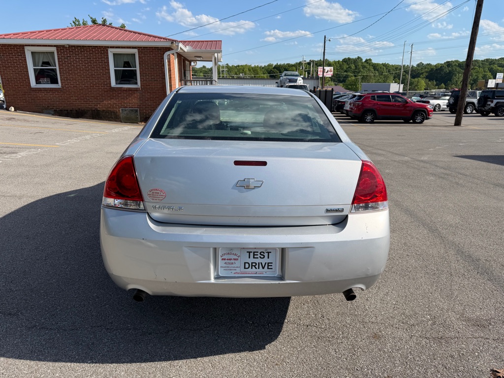 Photo 6 of this CHEVROLET IMPALA LIMITED