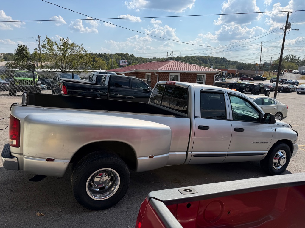 Photo 8 of this DODGE RAM 3500