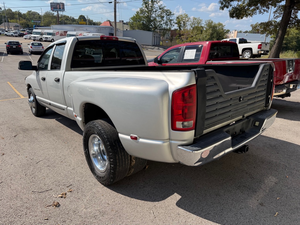 Photo 6 of this DODGE RAM 3500