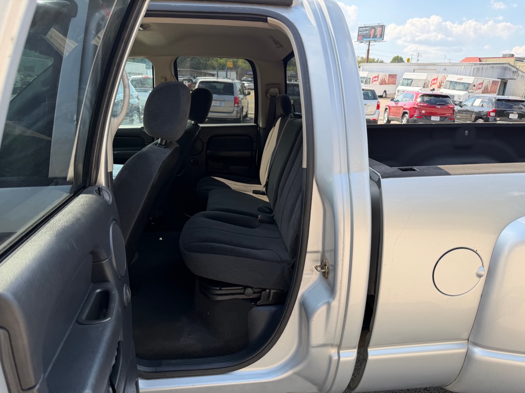 Photo 16 of this DODGE RAM 3500