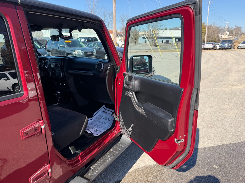 Photo 15 of this JEEP WRANGLER UNLIMI