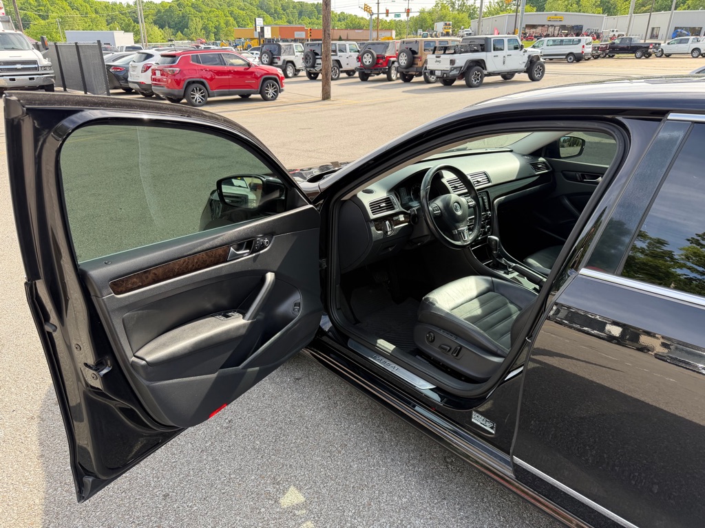 VOLKSWAGEN PASSAT 2014 VOLKSWAGEN PASSAT 1VWCN7A38EC072387
