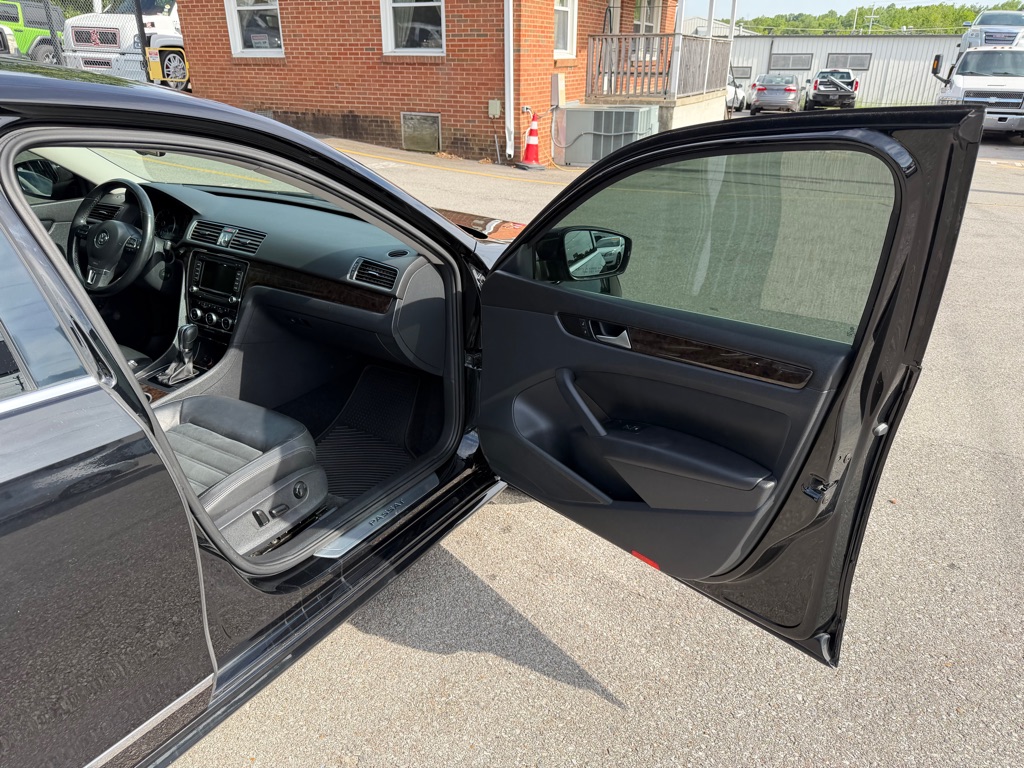 VOLKSWAGEN PASSAT 2014 VOLKSWAGEN PASSAT 1VWCN7A38EC072387