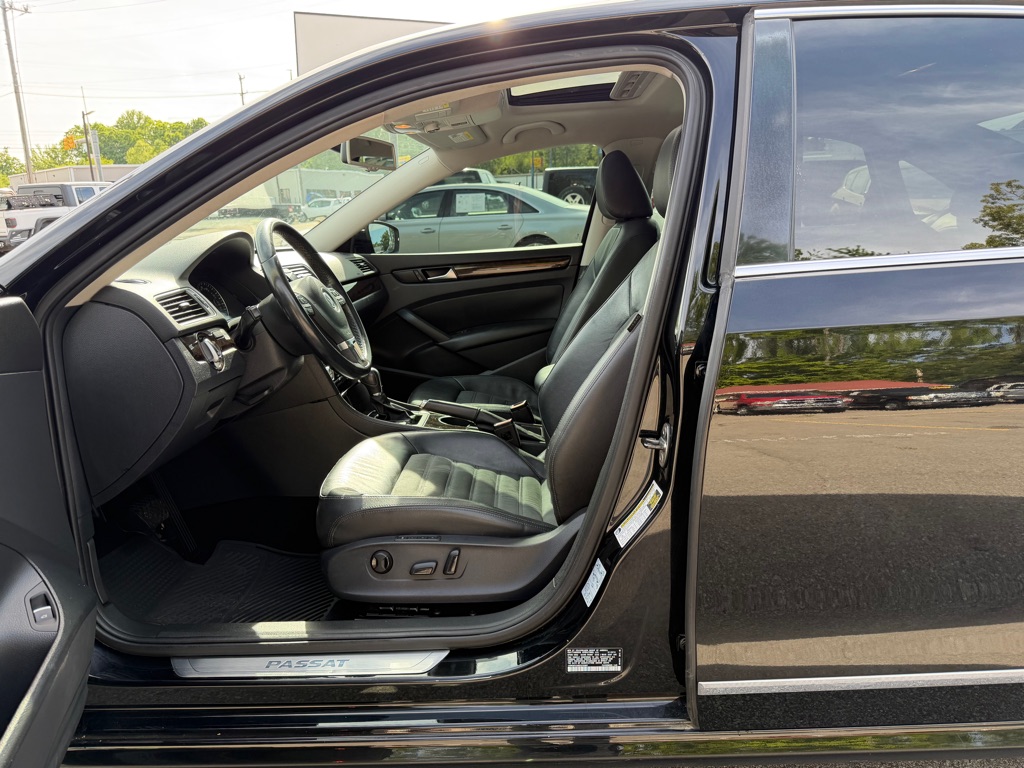 VOLKSWAGEN PASSAT 2014 VOLKSWAGEN PASSAT 1VWCN7A38EC072387