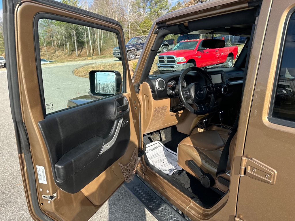 Photo 9 of this JEEP WRANGLER UNLIMI