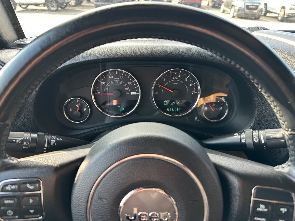 Photo 21 of this JEEP WRANGLER UNLIMI