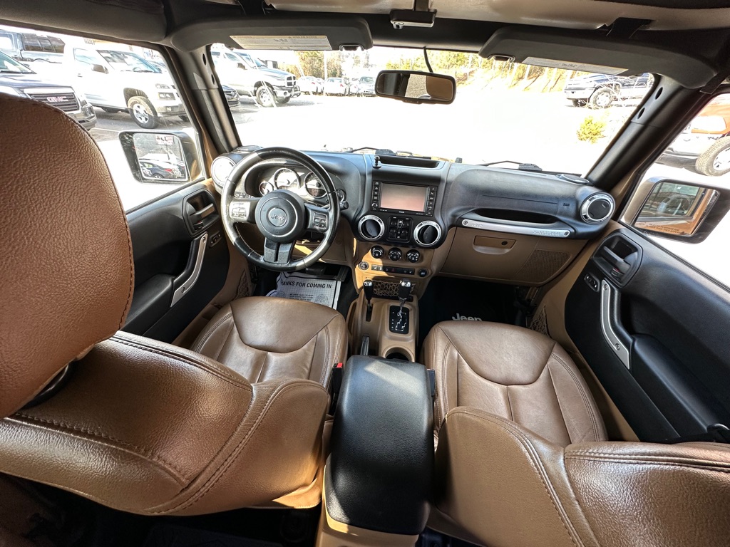 Photo 18 of this JEEP WRANGLER UNLIMI