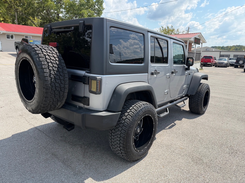 Photo 5 of this JEEP WRANGLER UNLIMI