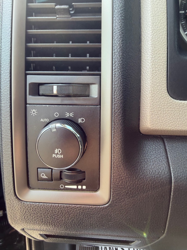 RAM 1500 2012 RAM 1500 1C6RD6KT1CS282011
