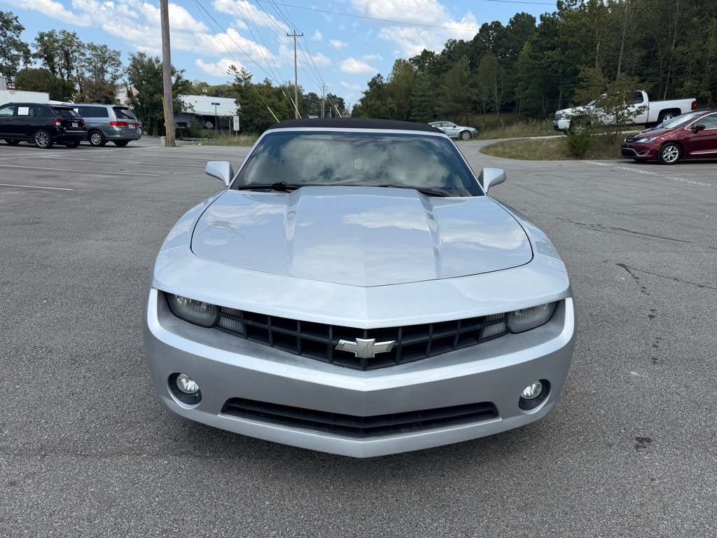 Photo 2 of this CHEVROLET CAMARO