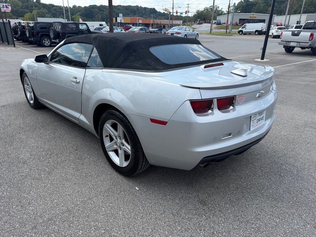 Photo 7 of this CHEVROLET CAMARO