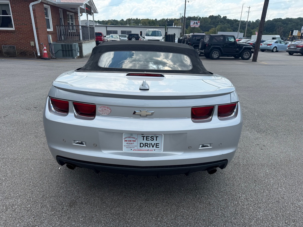 Photo 6 of this CHEVROLET CAMARO