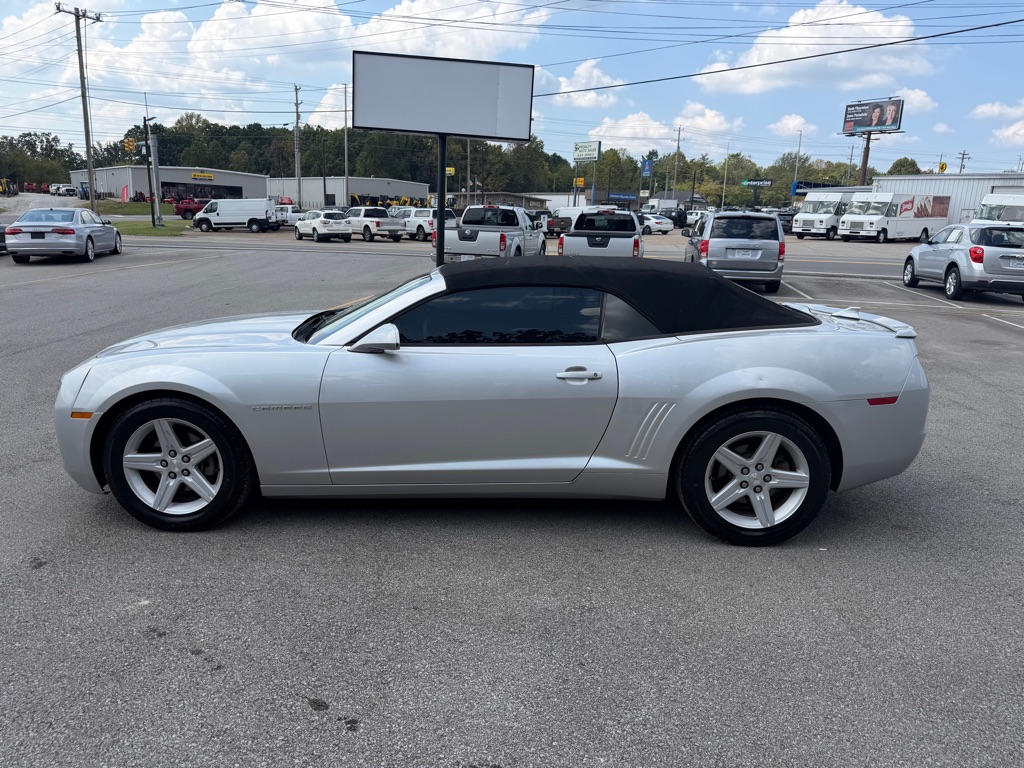 Photo 8 of this CHEVROLET CAMARO