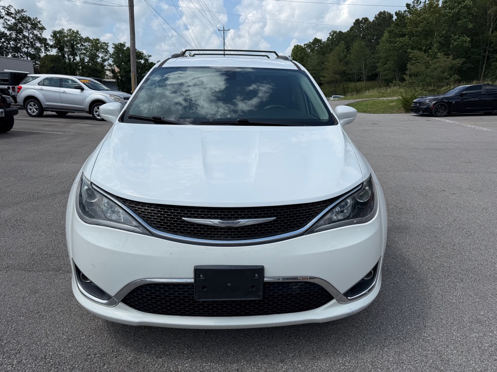 CHRYSLER PACIFICA 2018 CHRYSLER PACIFICA 2C4RC1BG0JR214184