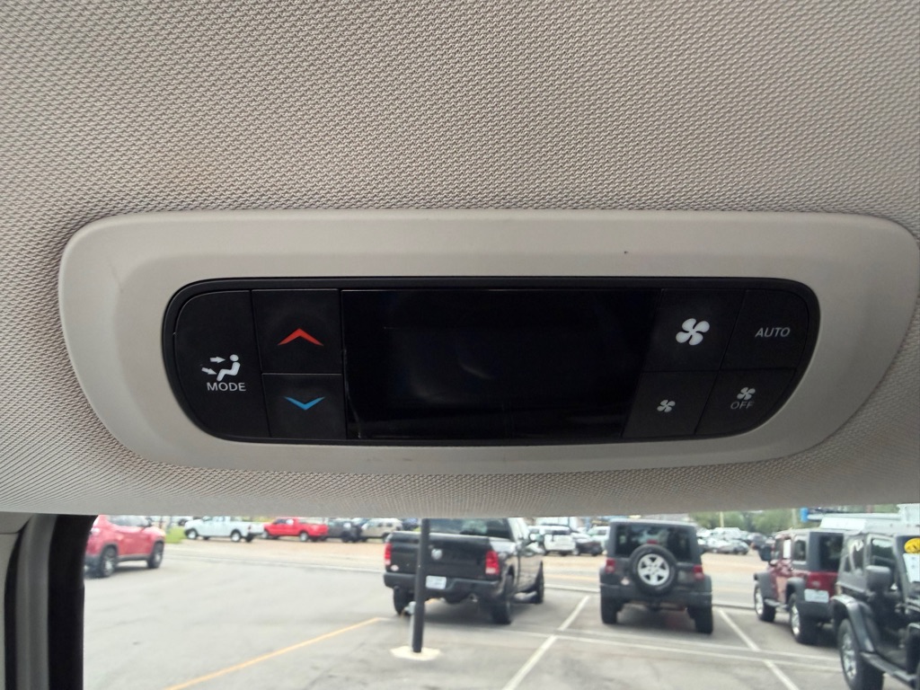 CHRYSLER PACIFICA 2018 CHRYSLER PACIFICA 2C4RC1BG0JR214184