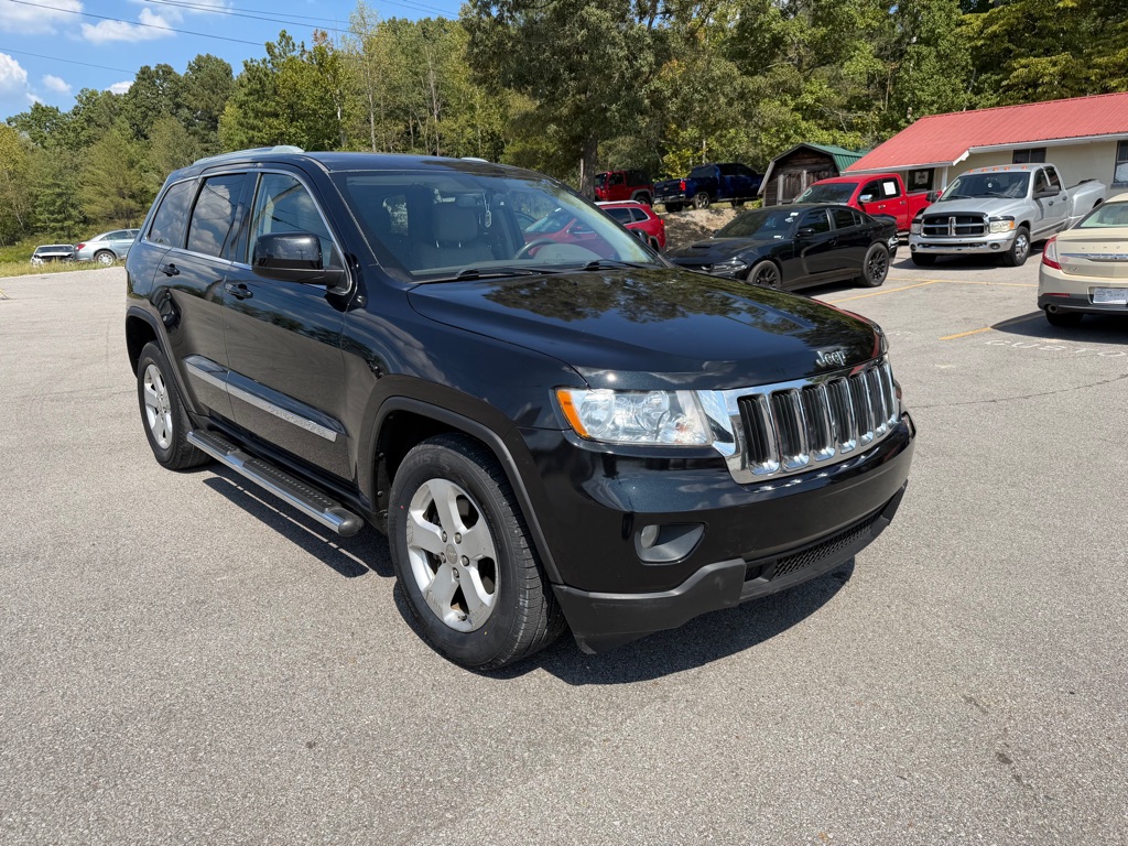 Photo 3 of this JEEP GRAND CHEROKEE