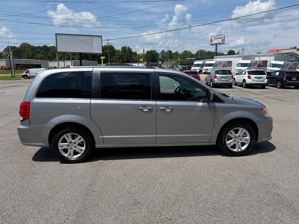 Photo 4 of this DODGE GRAND CARAVAN
