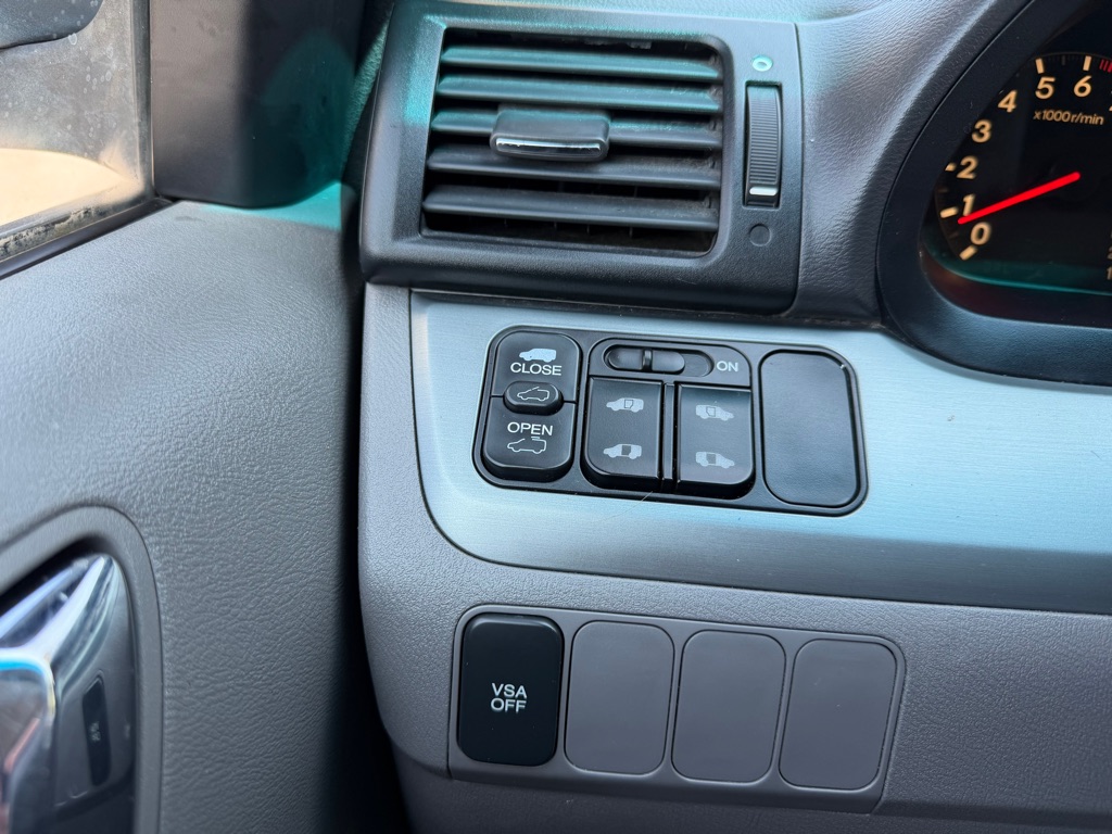 Photo 25 of this HONDA ODYSSEY