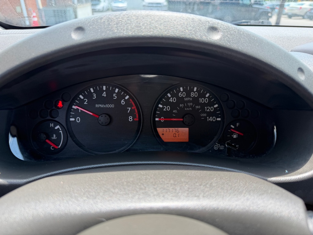 Photo 15 of this NISSAN FRONTIER