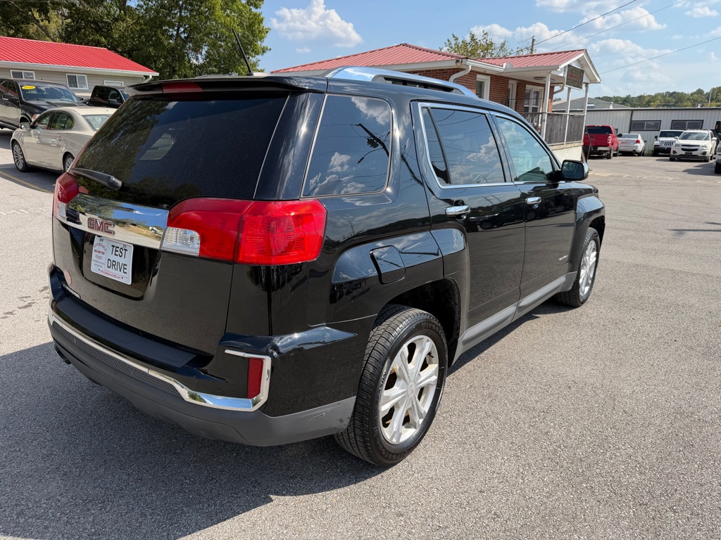 Photo 5 of this GMC TERRAIN