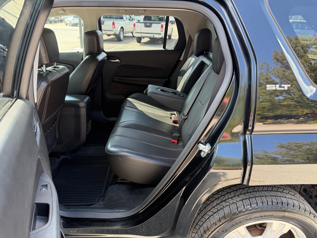 Photo 12 of this GMC TERRAIN