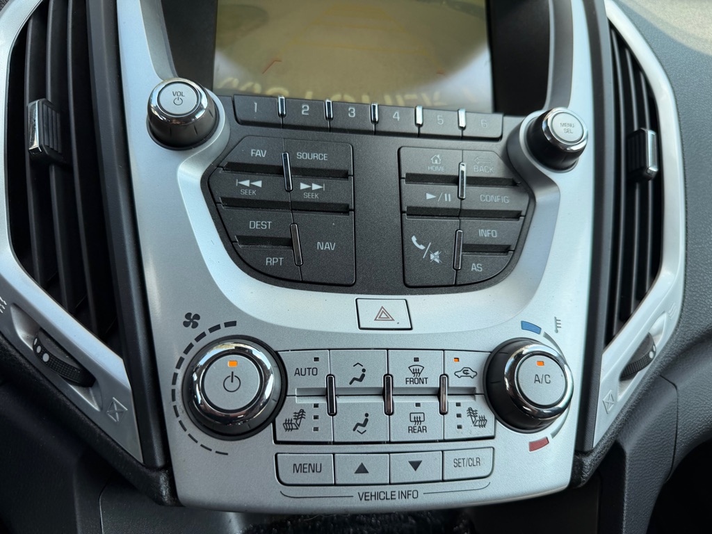 Photo 23 of this GMC TERRAIN