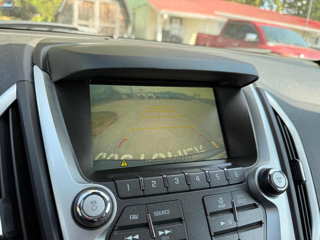Photo 24 of this GMC TERRAIN