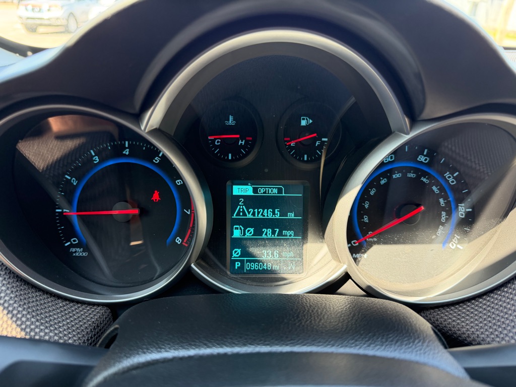 Photo 27 of this CHEVROLET CRUZE LIMITED