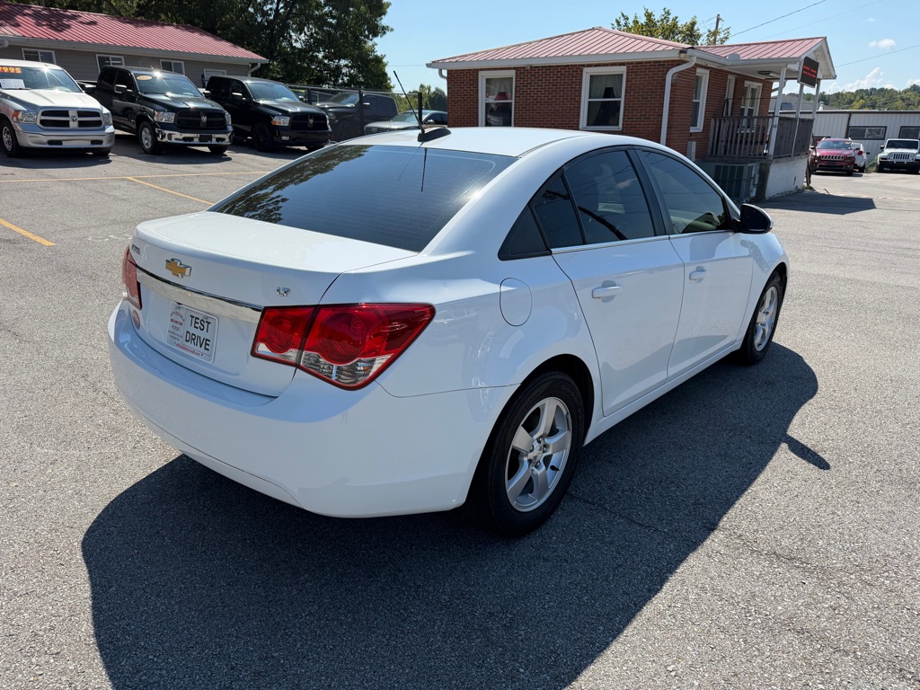 Photo 5 of this CHEVROLET CRUZE LIMITED