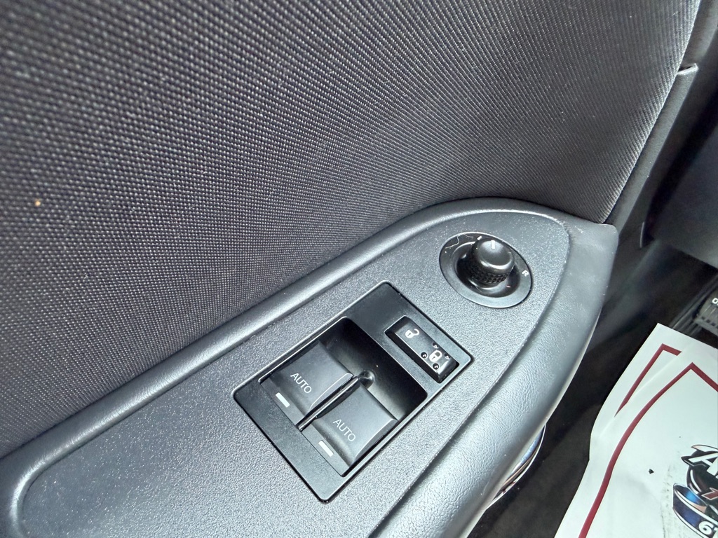 Photo 19 of this DODGE CHALLENGER