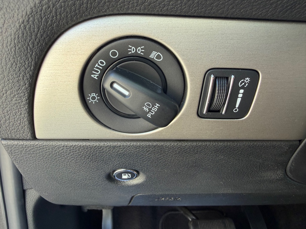 Photo 24 of this DODGE DURANGO