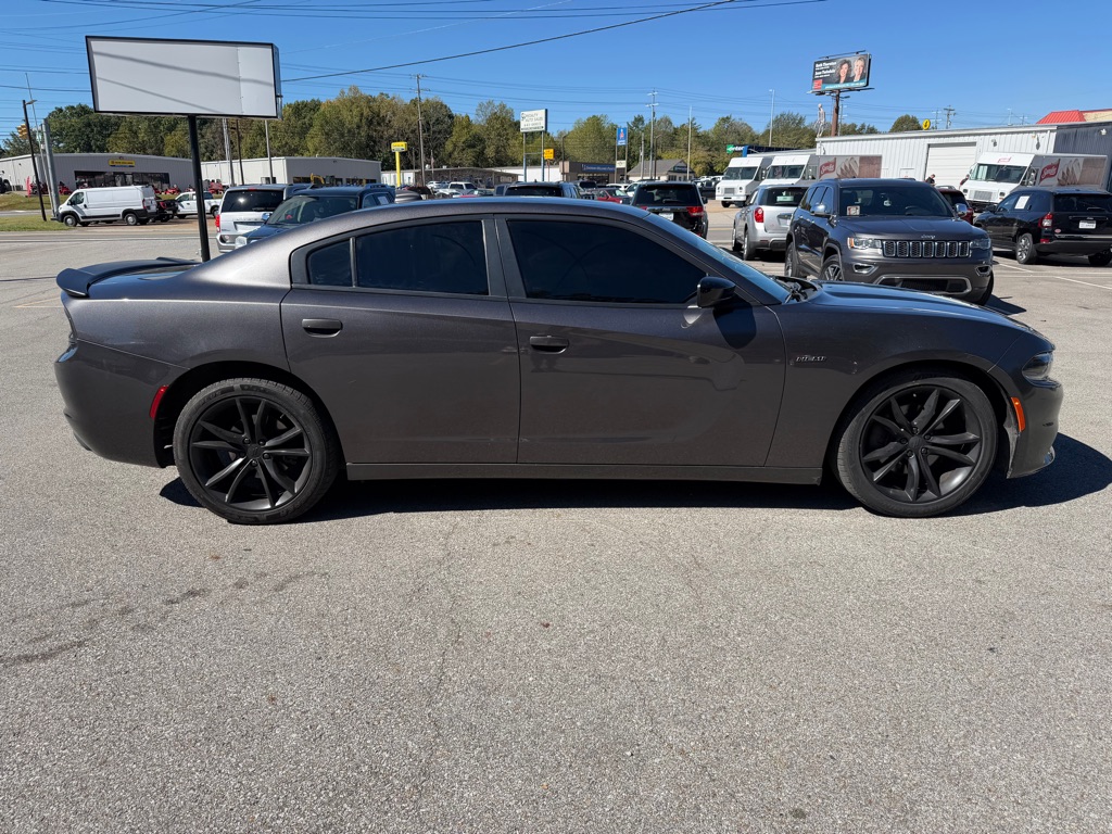 Photo 4 of this DODGE CHARGER