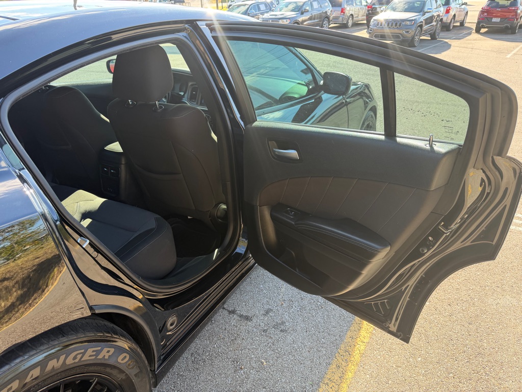 Photo 13 of this DODGE CHARGER