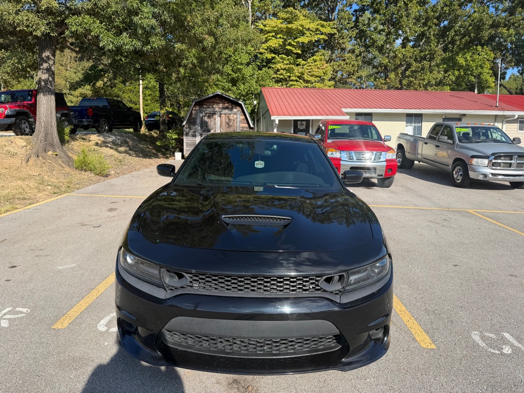 Photo 2 of this DODGE CHARGER