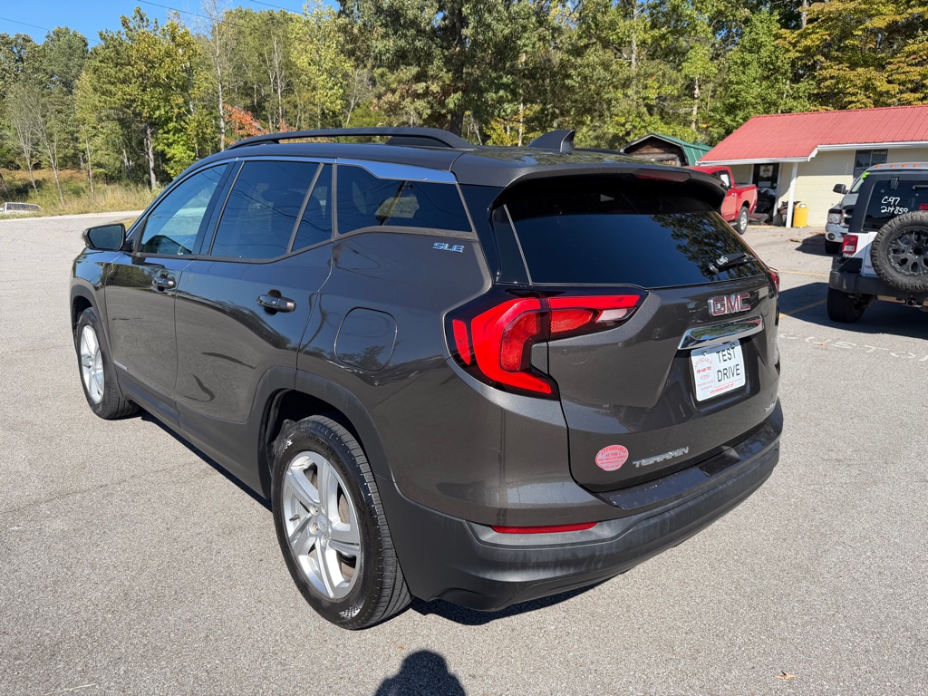 Photo 7 of this GMC TERRAIN