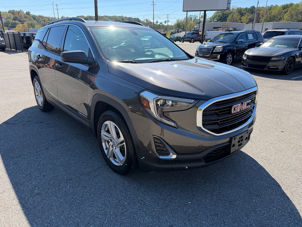 Photo 3 of this GMC TERRAIN