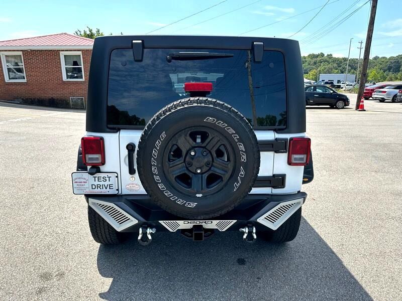 Photo 6 of this JEEP WRANGLER JK UNL