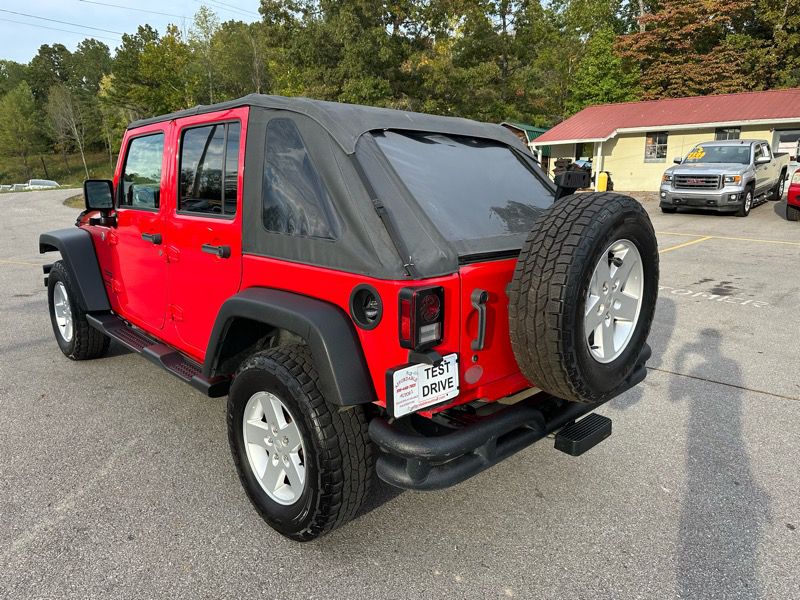 Photo 7 of this JEEP WRANGLER UNLIMI