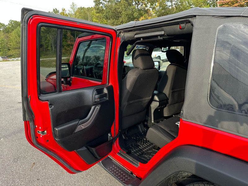 Photo 11 of this JEEP WRANGLER UNLIMI