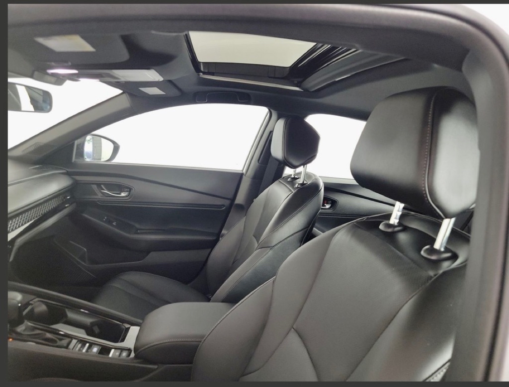 Photo 10 of this HONDA ACCORD