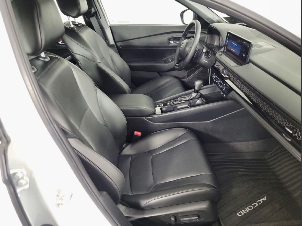 Photo 11 of this HONDA ACCORD
