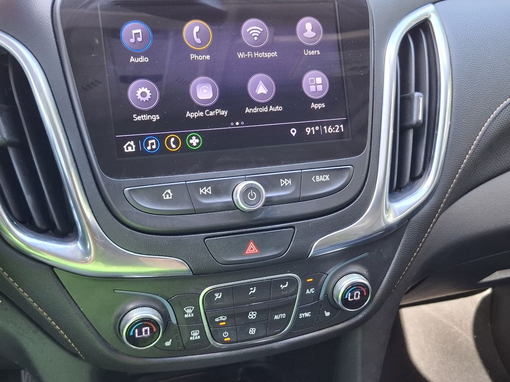 Photo 10 of this CHEVROLET EQUINOX