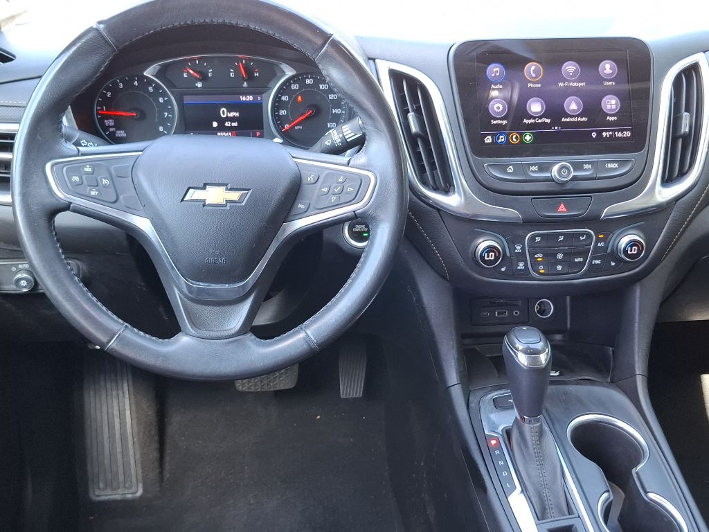 Photo 2 of this CHEVROLET EQUINOX
