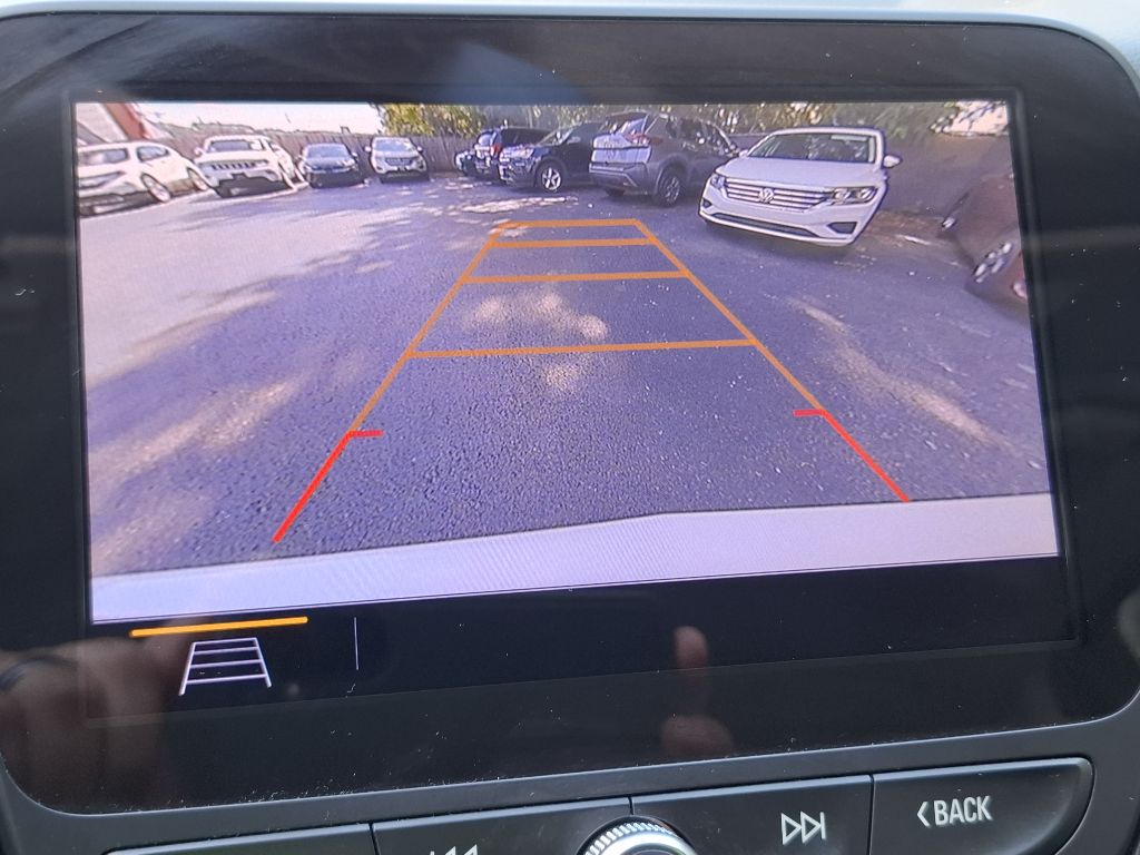 Photo 7 of this CHEVROLET EQUINOX