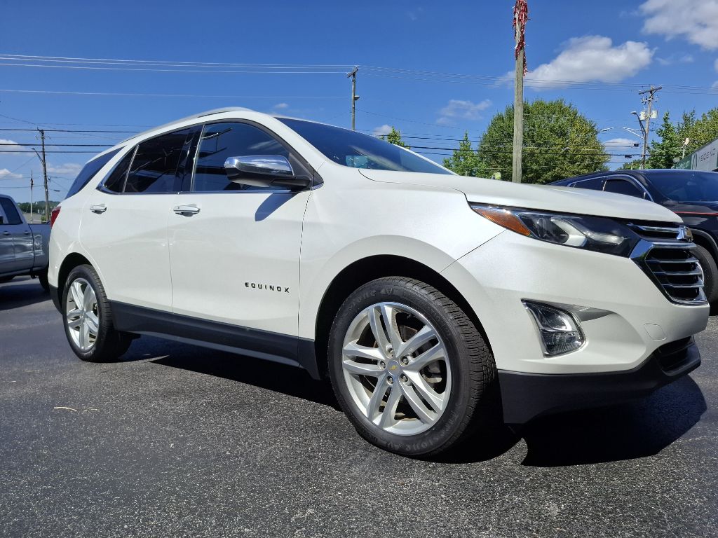 Photo 3 of this CHEVROLET EQUINOX
