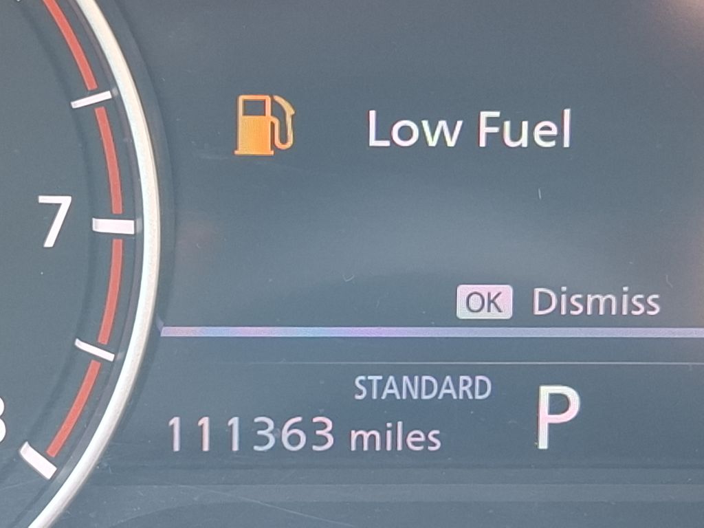 Photo 10 of this NISSAN ROGUE